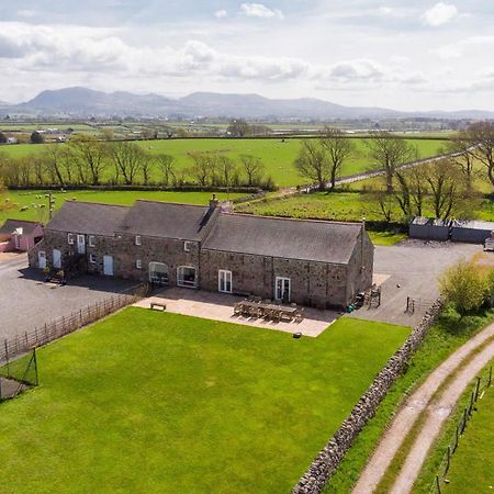 The Outbuildings Villa Newborough  Exterior photo